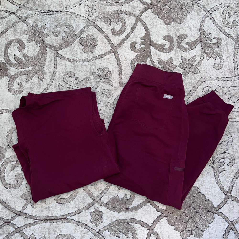 Figs scrubs